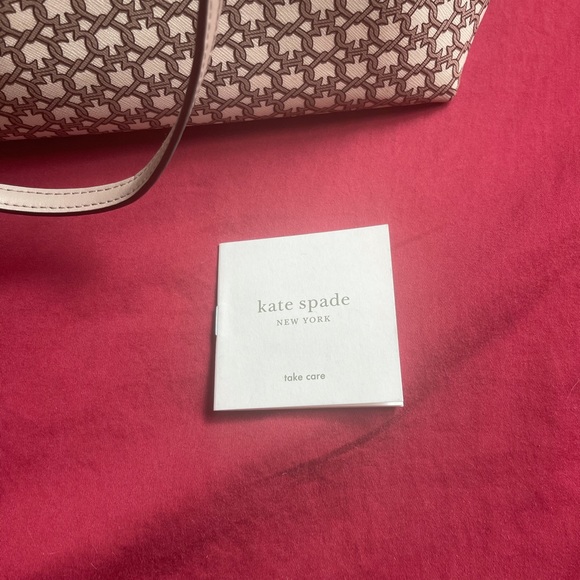 Kate Spade Tote - Picture 4 of 5